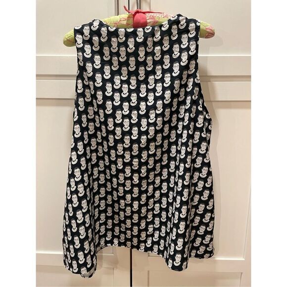 RBG Ruth Bader Ginsburg Sleeveless Blouse Black & White Bust Print Sz 4XL - Picture 4 of 6